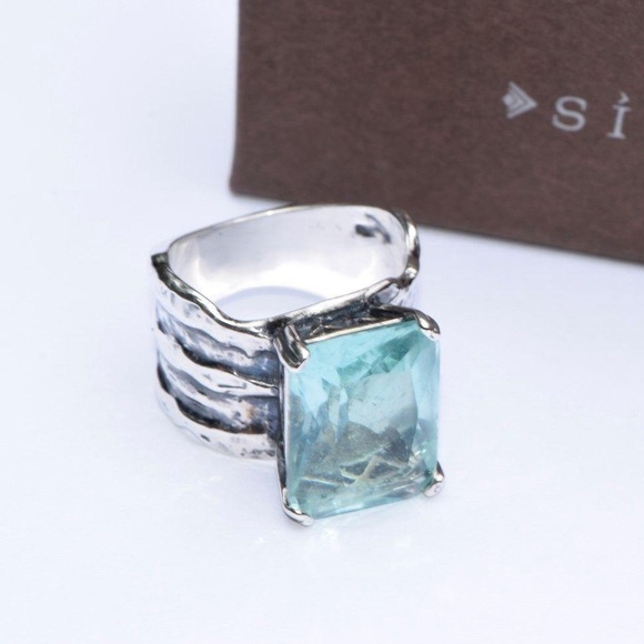 Silpada Jewelry - Silpada Silver Ring with Aqua Gemstone